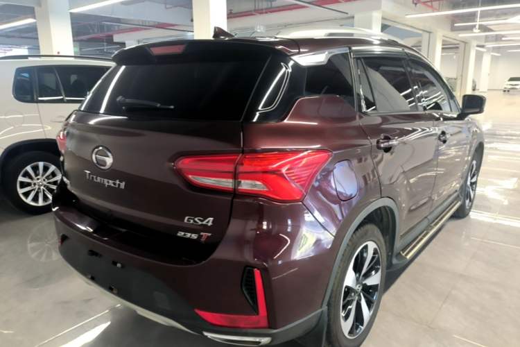 Used GAC Trumpchi GS4 2018 235T Automatic Two-Wheel Drive Luxury Smart Connectivity Version Rear Right 45 Deg