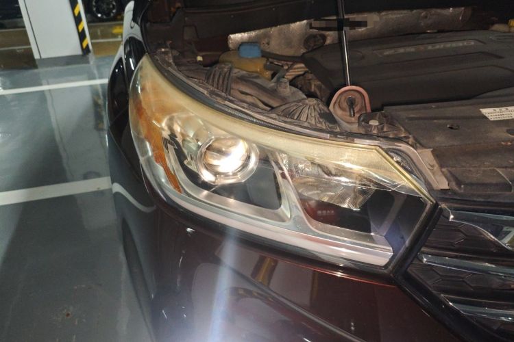 Used GAC Trumpchi GS4 2018 235T Automatic Two-Wheel Drive Luxury Smart Connectivity Version Right Front Headlight