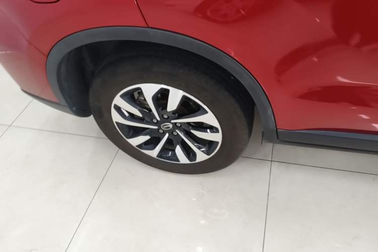 Used GAC Trumpchi GS4 2018 235T Automatic Two-Wheel Drive Elite Edition Right Rear Wheel Hub