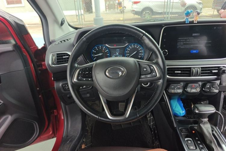 Used GAC Trumpchi GS4 2018 235T Automatic Two-Wheel Drive Luxury Smart Connectivity Version Steering Wheel