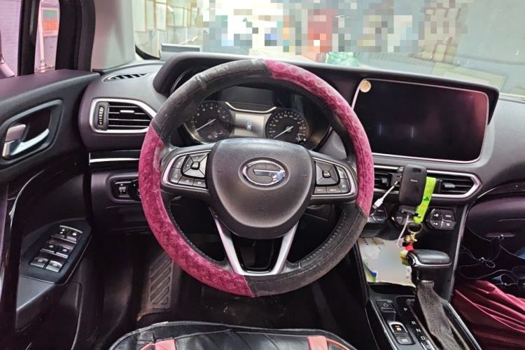 Used GAC Trumpchi GS4 2018 235T Automatic Two-Wheel Drive Luxury Smart Connectivity Version Steering Wheel