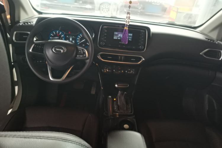 Used GAC Trumpchi GS4 2018 200T G-DCT Two-Wheel Drive Elite Edition Center Console