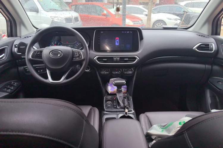Used GAC Trumpchi GS4 2018 235T Automatic Two-Wheel Drive Elite Edition Center Console