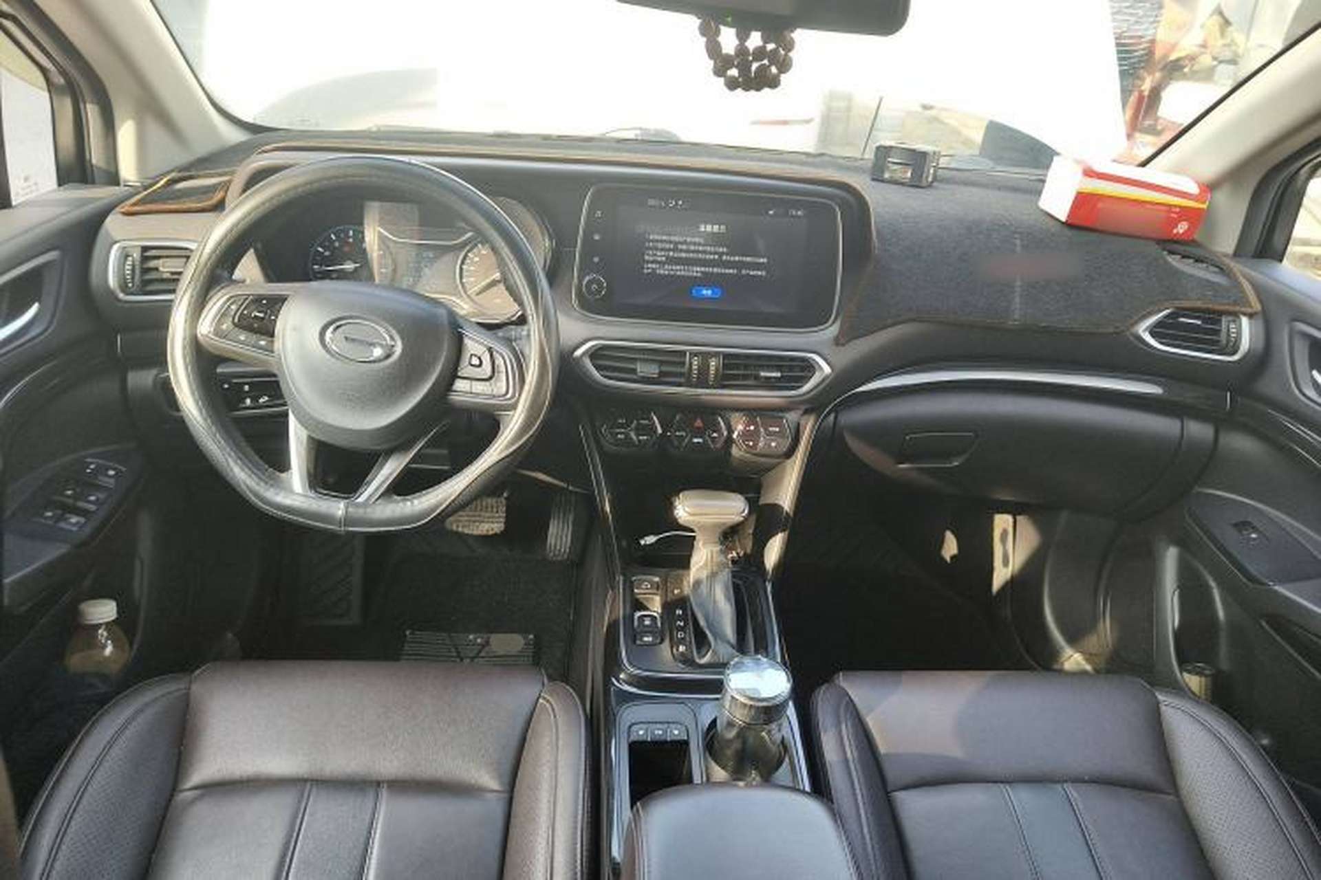Used GAC Trumpchi GS4 2018 235T Automatic Two-Wheel-Drive Supreme Edition Center Console