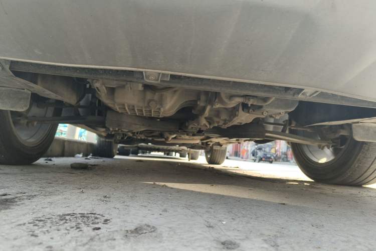 Used GAC Trumpchi GS4 2018 235T Automatic Two-Wheel-Drive Supreme Edition Chassis Front