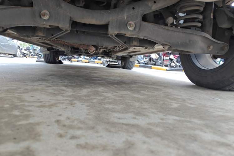 Used GAC Trumpchi GS4 2018 235T Automatic Two-Wheel Drive Elite Edition Chassis Rear