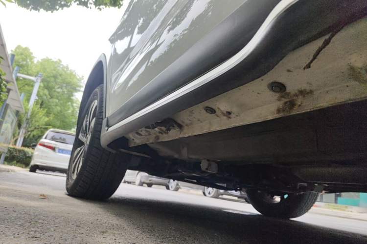 Used GAC Trumpchi GS4 2018 235T Automatic Two-Wheel Drive Elite Millionth Anniversary Edition Chassis Rear Left