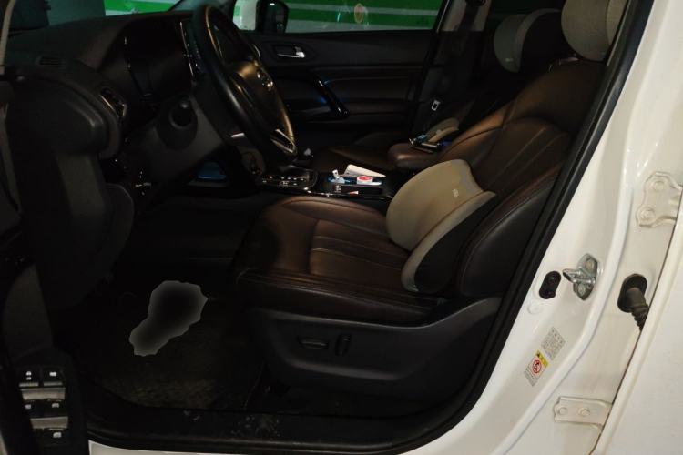 Used GAC Trumpchi GS4 2018 235T Automatic Two-Wheel-Drive Supreme Edition Driver Seat