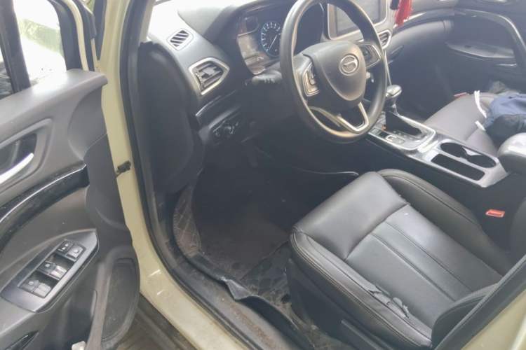 Used GAC Trumpchi GS4 2018 235T Automatic Two-Wheel Drive Elite Edition Driver Seat