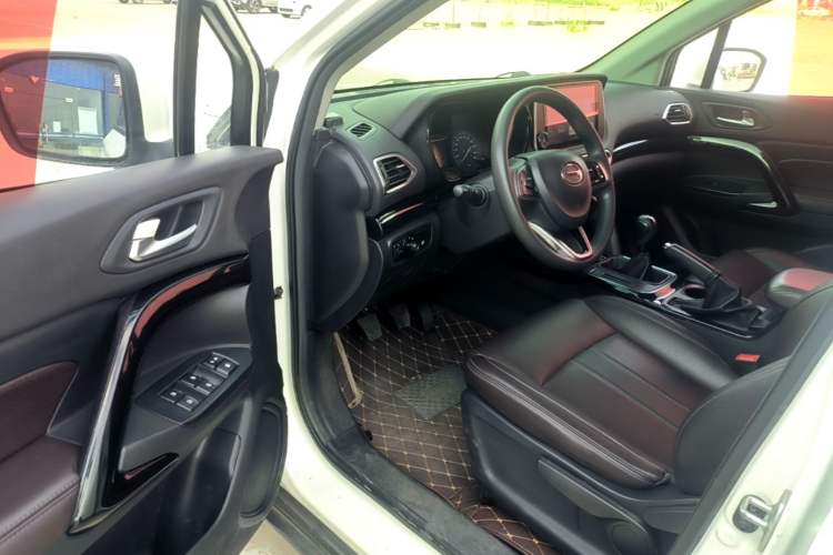Used GAC Trumpchi GS4 2018 235T Manual Two-Wheel Drive Elite Edition Driver Seat