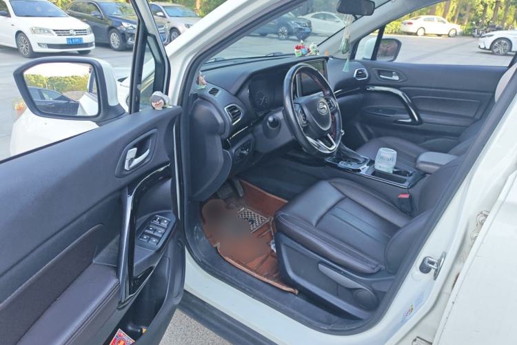 Used GAC Trumpchi GS4 2018 235T Automatic Two-Wheel Drive Elite Edition Driver Seat