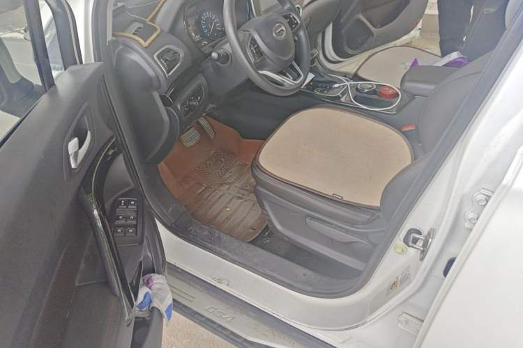 Used GAC Trumpchi GS4 2018 235T Automatic Two-Wheel Drive Elite Edition Driver Seat