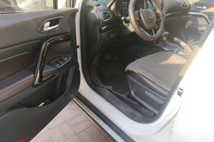Used GAC Trumpchi GS4 2018 200T G-DCT Two-Wheel Drive Elite Edition Driver Seat