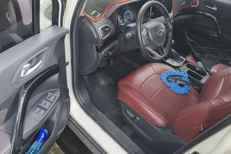 Used GAC Trumpchi GS4 2018 235T Automatic Two-Wheel Drive Luxury Smart Connectivity Version Driver Seat