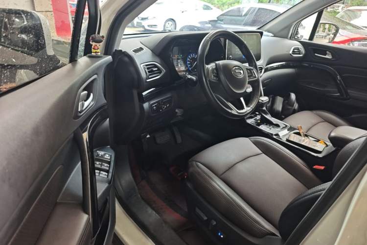 Used GAC Trumpchi GS4 2018 235T Automatic Two-Wheel Drive Luxury Smart Connectivity Millionth Anniversary Edition Driver Seat