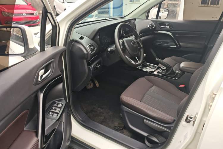 Used GAC Trumpchi GS4 2018 200T G-DCT Two-Wheel Drive Comfort Edition Driver Seat