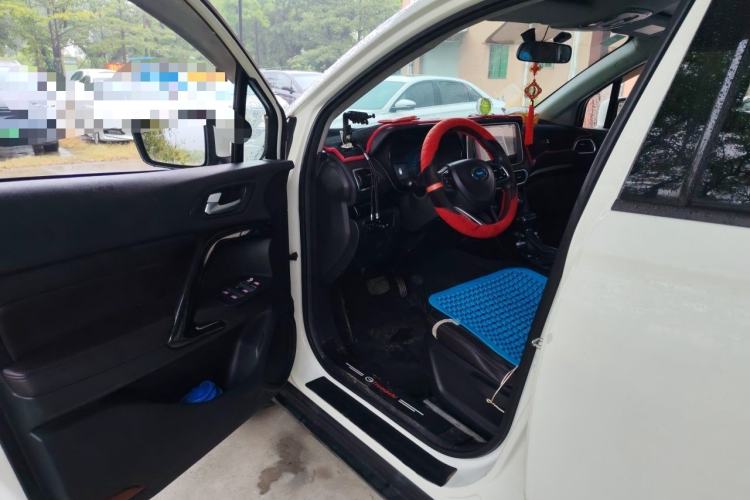 Used GAC Trumpchi GS4 2018 235T Automatic Two-Wheel Drive Elite Millionth Anniversary Edition Driver Seat