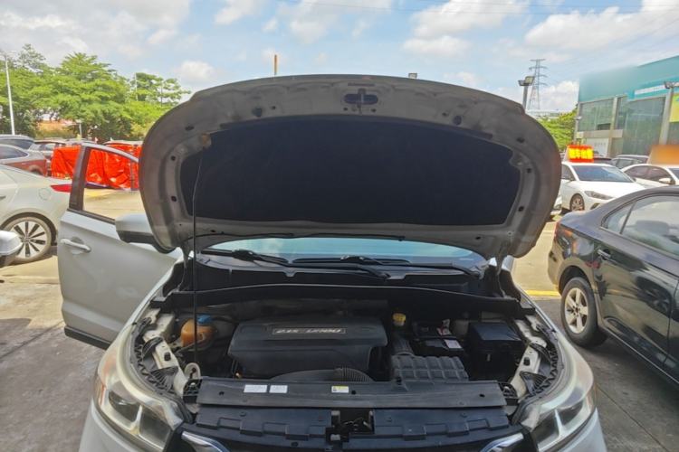 Used GAC Trumpchi GS4 2018 235T Automatic Two-Wheel Drive Luxury Smart Connectivity Version Engine Bay