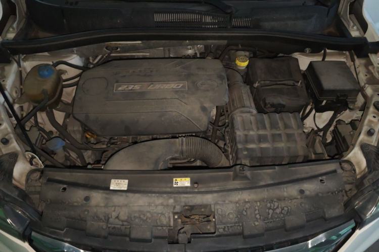 Used GAC Trumpchi GS4 2018 235T Automatic Two-Wheel-Drive Supreme Edition Engine Bay