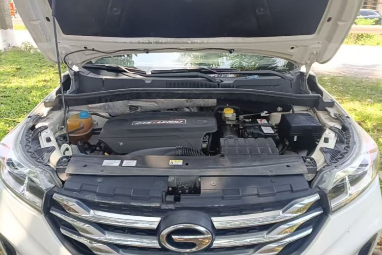 Used GAC Trumpchi GS4 2018 235T Automatic Two-Wheel Drive Luxury Smart Connectivity Version Engine Bay