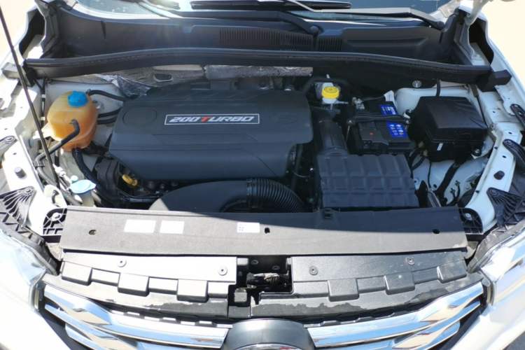 Used GAC Trumpchi GS4 2018 200T G-DCT Two-Wheel Drive Elite Edition Engine Bay