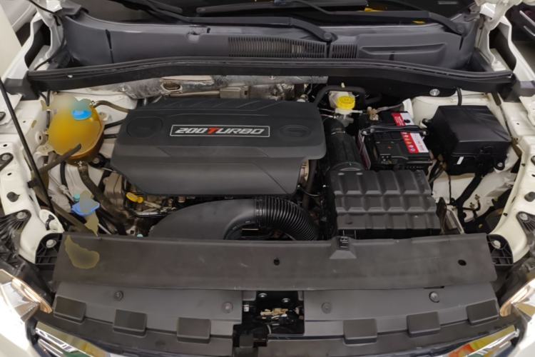 Used GAC Trumpchi GS4 2018 200T G-DCT Two-Wheel Drive Elite Edition Engine Bay