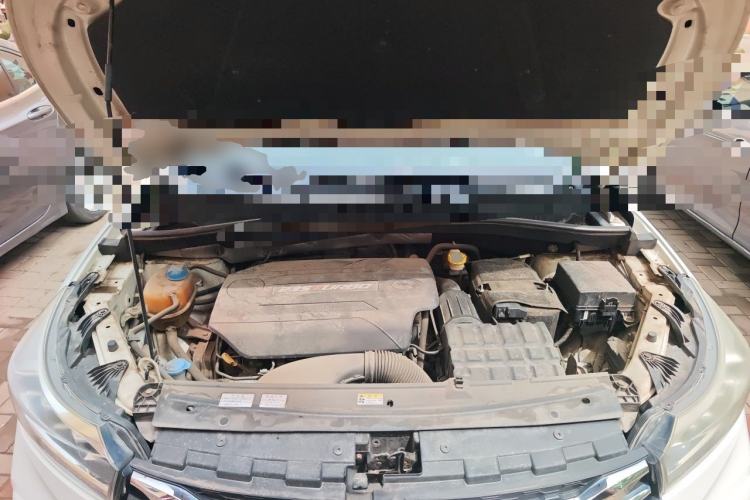 Used GAC Trumpchi GS4 2018 235T Automatic Two-Wheel-Drive Supreme Edition Engine Bay