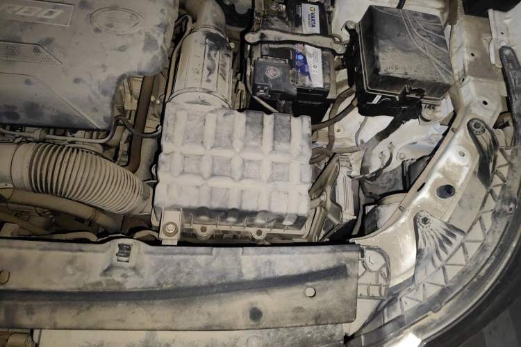 Used GAC Trumpchi GS4 2018 235T Automatic Two-Wheel Drive Elite Edition Engine Bay Left