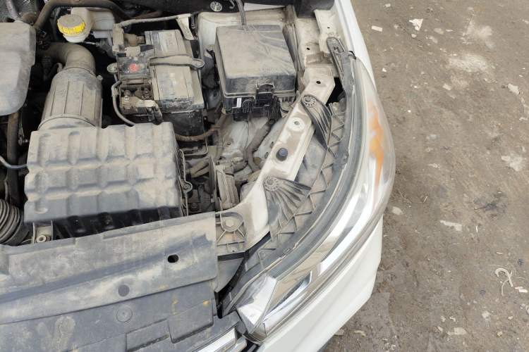 Used GAC Trumpchi GS4 2018 235T Automatic Two-Wheel Drive Elite Edition Engine Bay Left