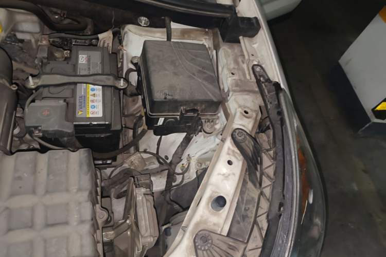 Used GAC Trumpchi GS4 2018 235T Automatic Two-Wheel Drive Elite Millionth Anniversary Edition Engine Bay Left