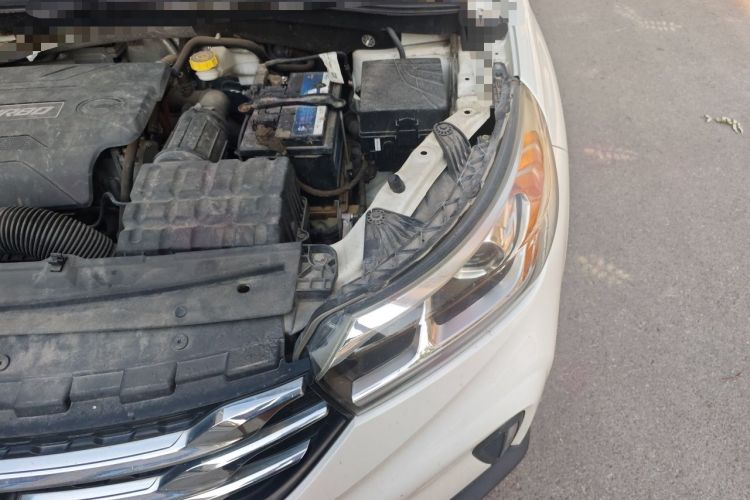 Used GAC Trumpchi GS4 2018 235T Automatic Two-Wheel Drive Elite Edition Engine Bay Left