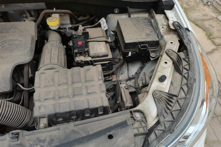 Used GAC Trumpchi GS4 2018 200T Manual Two-Wheel Drive Comfort Edition Engine Bay Left