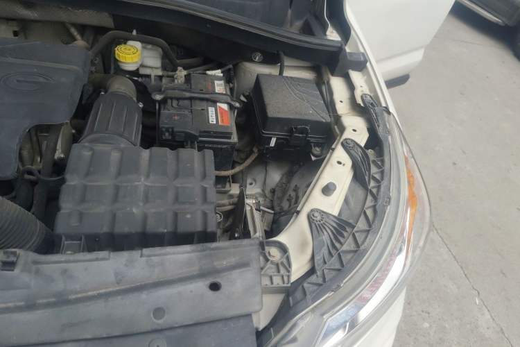 Used GAC Trumpchi GS4 2018 200T Manual Two-Wheel Drive Elite Edition Engine Bay Left