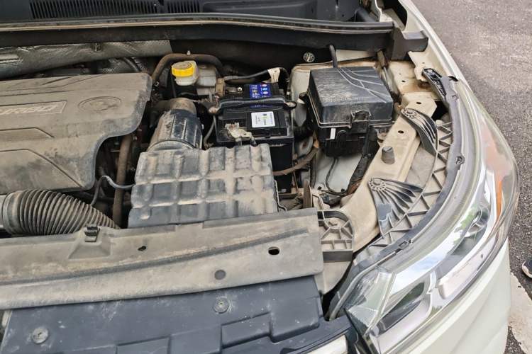 Used GAC Trumpchi GS4 2018 235T Automatic Two-Wheel Drive Luxury Smart Connectivity Version Engine Bay Left