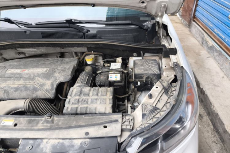 Used GAC Trumpchi GS4 2018 235T Automatic Two-Wheel Drive Elite Millionth Anniversary Edition Engine Bay Left