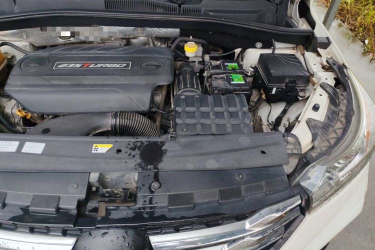 Used GAC Trumpchi GS4 2018 235T Automatic Two-Wheel Drive Elite Millionth Anniversary Edition Engine Bay Left