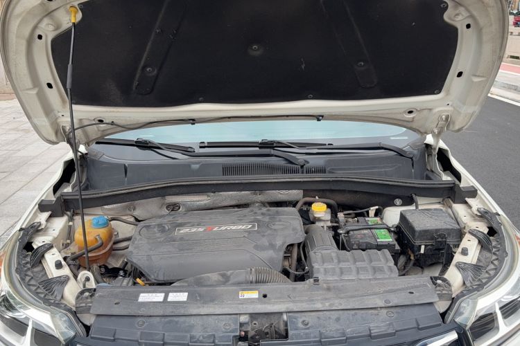 Used GAC Trumpchi GS4 2018 235T Automatic Two-Wheel Drive Luxury Smart Connectivity Version Engine Bay