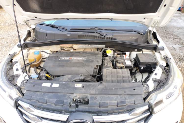 Used GAC Trumpchi GS4 2018 235T Automatic Two-Wheel Drive Luxury Smart Connectivity Version Engine Bay