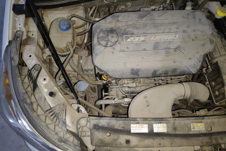 Used GAC Trumpchi GS4 2018 235T Automatic Two-Wheel Drive Elite Edition Engine Bay Right