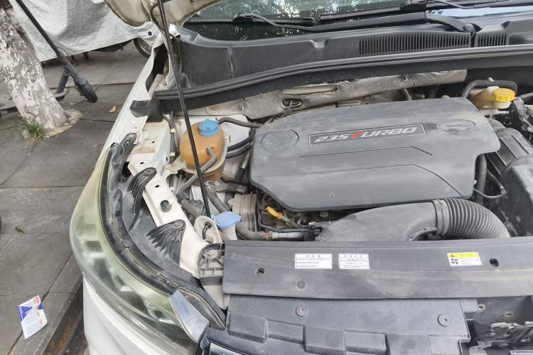 Used GAC Trumpchi GS4 2018 235T Automatic Two-Wheel Drive Luxury Smart Connectivity Millionth Anniversary Edition Engine Bay Right