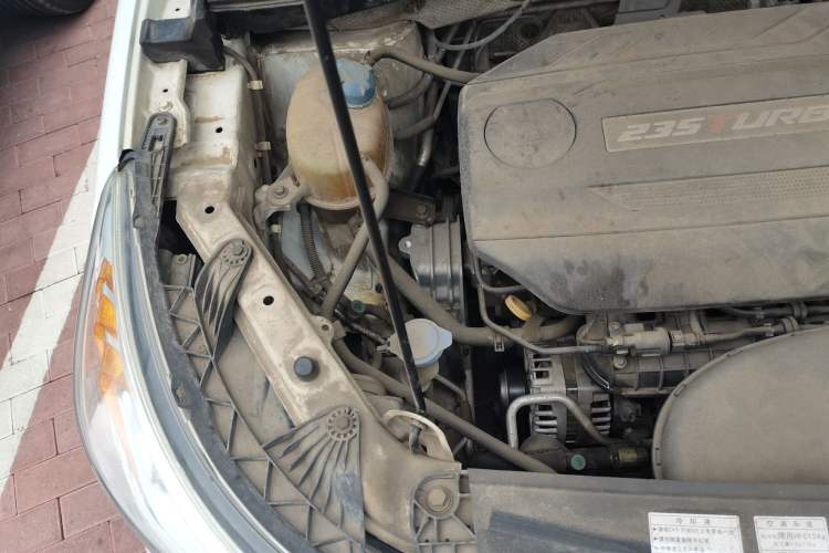 Used GAC Trumpchi GS4 2018 235T Automatic All-Wheel Drive Luxury Smart Connectivity Model Engine Bay Right