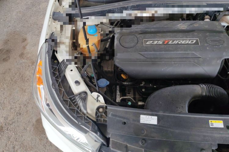 Used GAC Trumpchi GS4 2018 235T Automatic Two-Wheel Drive Elite Millionth Anniversary Edition Engine Bay Right