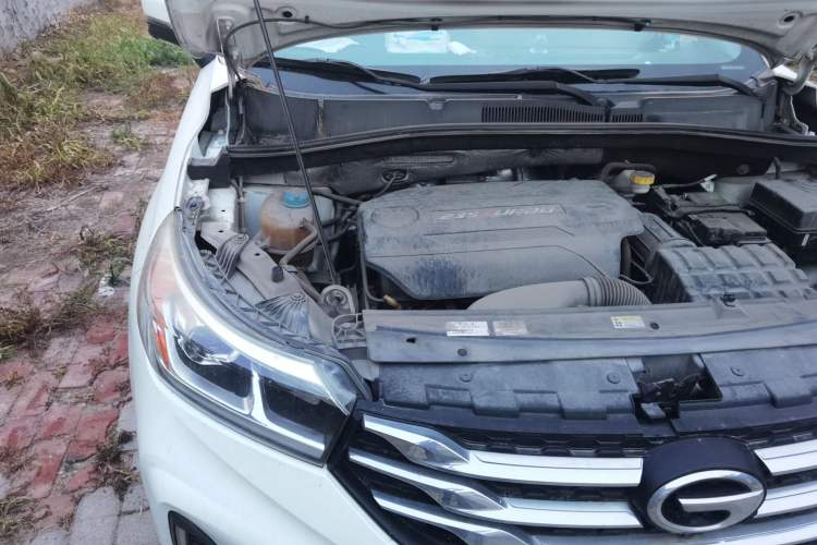 Used GAC Trumpchi GS4 2018 235T Automatic Two-Wheel Drive Luxury Smart Connectivity Version Engine Bay Right