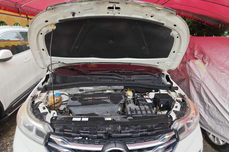 Used GAC Trumpchi GS4 2018 235T Manual Two-Wheel Drive Elite Edition Engine Bay