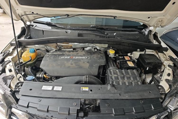 Used GAC Trumpchi GS4 2018 235T Automatic Two-Wheel Drive Luxury Smart Connectivity Millionth Anniversary Edition Engine Bay