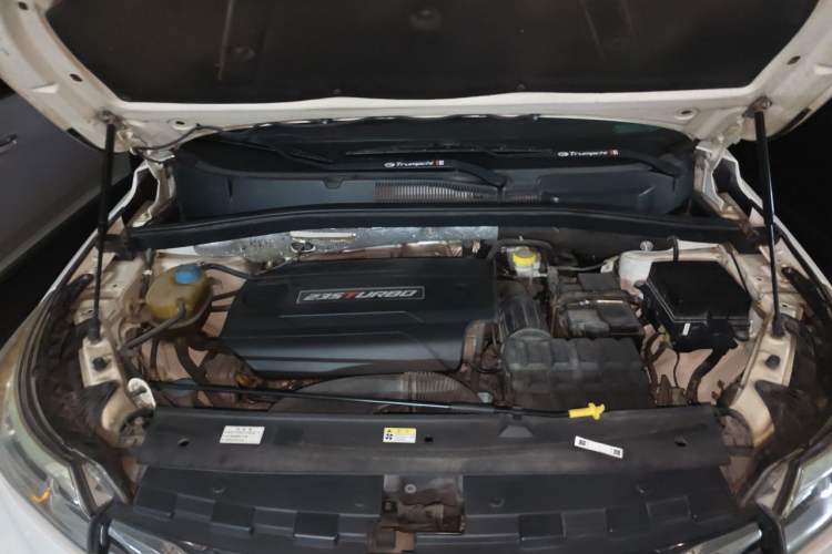 Used GAC Trumpchi GS4 2018 235T Automatic Two-Wheel Drive Luxury Smart Connectivity Version Engine Bay