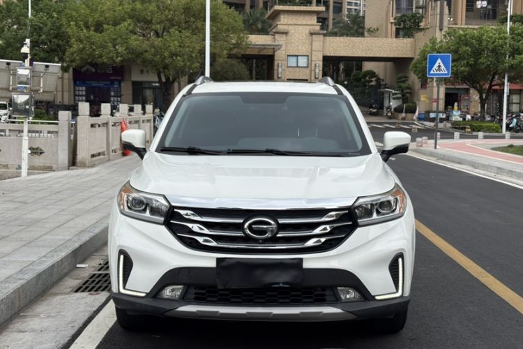 Used GAC Trumpchi GS4 2018 235T Automatic Two-Wheel Drive Luxury Smart Connectivity Version Exterior 1