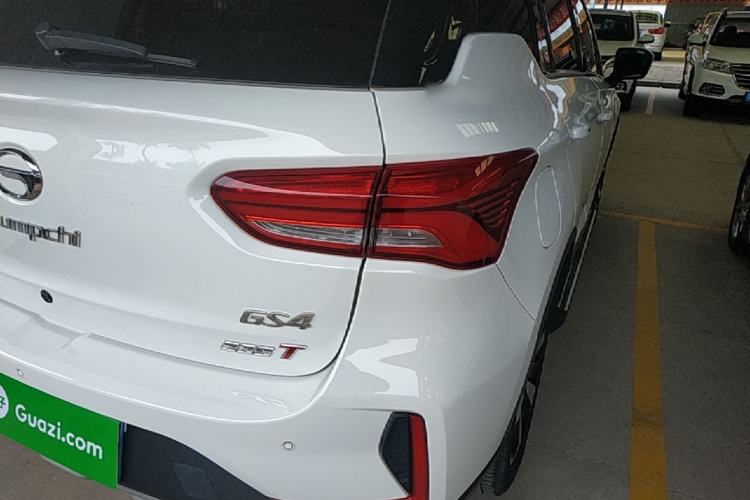 Used GAC Trumpchi GS4 2018 235T Manual Two-Wheel Drive Luxury Edition Exterior 1