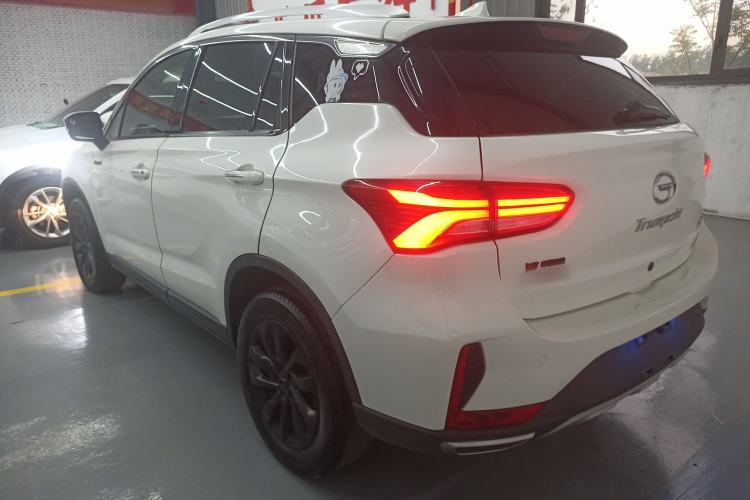 Used GAC Trumpchi GS4 2018 235T Automatic Two-Wheel Drive Elite Millionth Anniversary Edition Exterior 2
