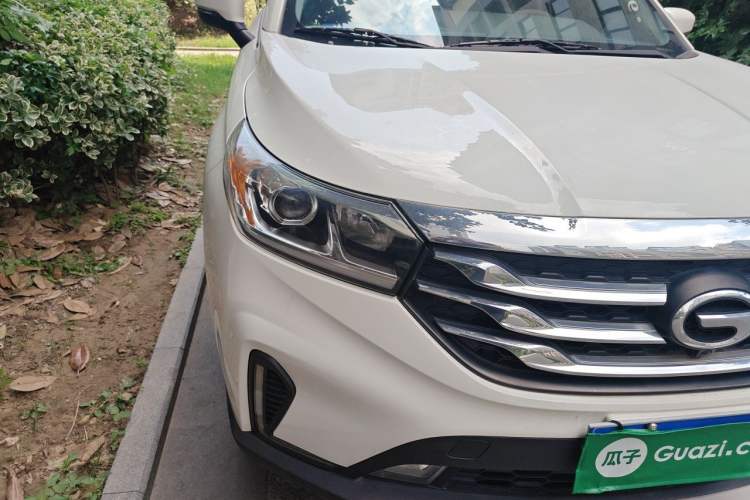 Used GAC Trumpchi GS4 2018 200T G-DCT Two-Wheel Drive Elite Edition Exterior 6